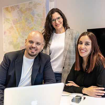 equipo de gestores de alquiler vacacional en Valencia